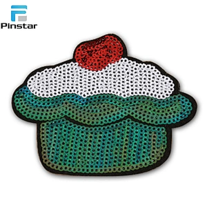 New Fashion Wholesale Custom Iron On Sequin Embroidered Patches For Clothing
