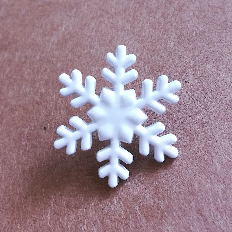 Factory Making Custom Design Christmas White Snowflake Lapel Pin