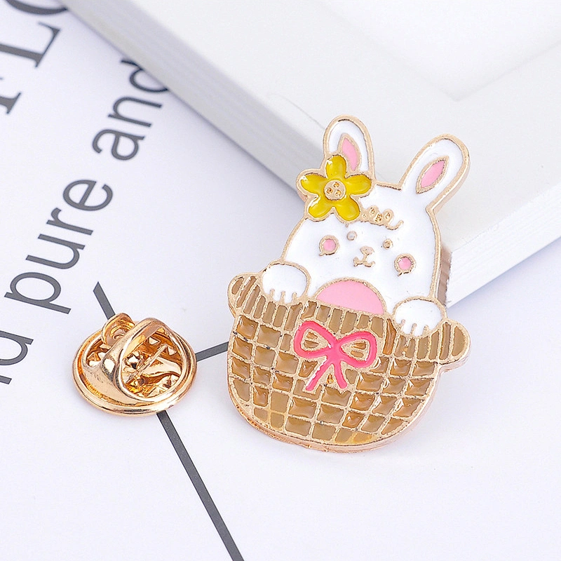 Custom Badge Cartoon Pink Rabbit Enamel Brooch Bag and Coat Lapel Pin