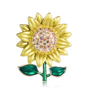 Factory Wholesale Cute Fashion Sunflower Brooch with Safety Pin