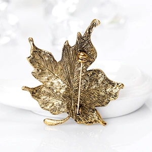 Maple Leaf Pins and Brooches Colorful Rhinestone Badge Pins Brooch Pin Women