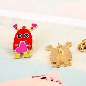 Human Organ Lapel Pin Custom Brooch Cartoon Heart Enamel Lapel Pins Badge