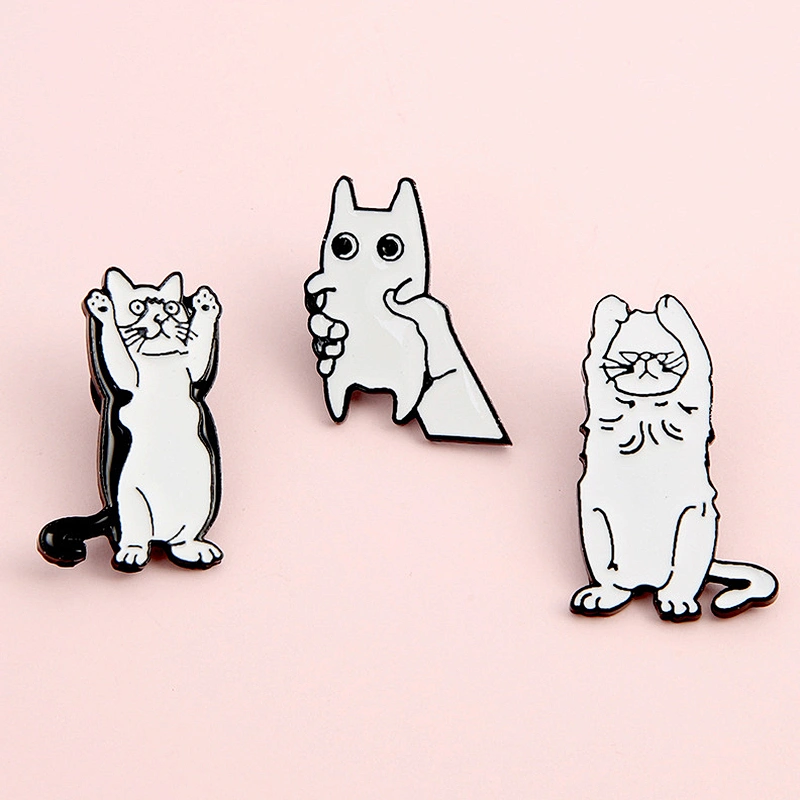 Cute Cartoon Black and White Cat Alloy Enamel Pins Brooch Lazy Kitten Fashion Pin Badge Custom