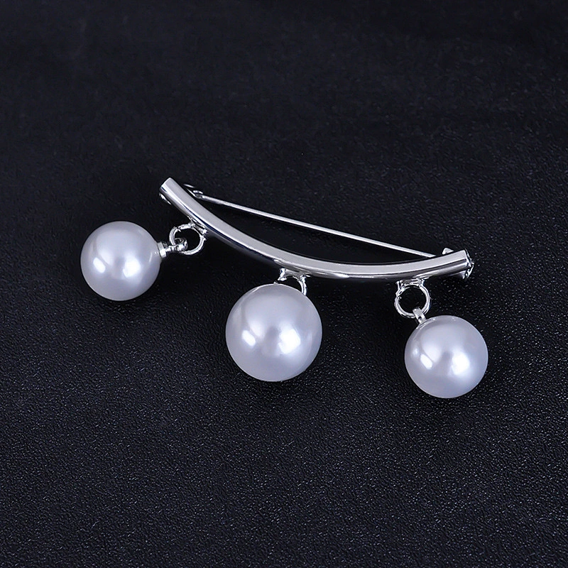 Korean Fashion Simple Pearl Brooch V Type Neck Safety Pin Brooch with Pearl