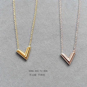 Jewelry high polished shinny alloy V pendant necklace custom