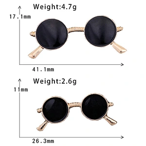 Fashion Retro Black Glasses Brooch Bag Clothing Accessories Custom Enamel Lapel Pin Metal Badge