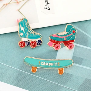 New Creative Design Roller Skates Lapel Brooch Scooter Custom Enamel Pin Sport