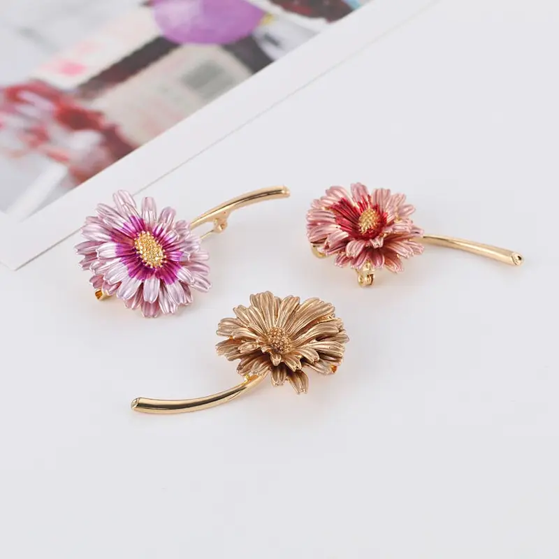 Cute Alloy 3D Flower Brooch with Safety Pin for Women