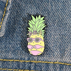 Tropical fruit Thailand pineapple lapel pin badge