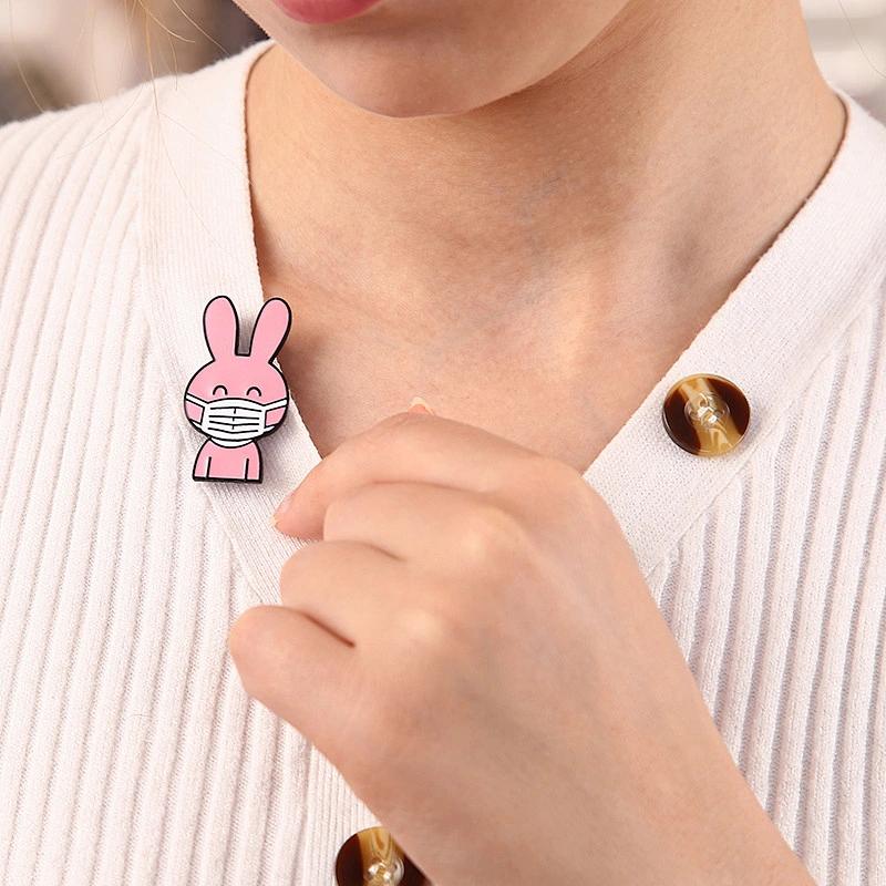 Animal Cat Mouse Rabbit Sheep Dog Wearing Shield Custom Lapel Pin Enamel Pin Manufacture