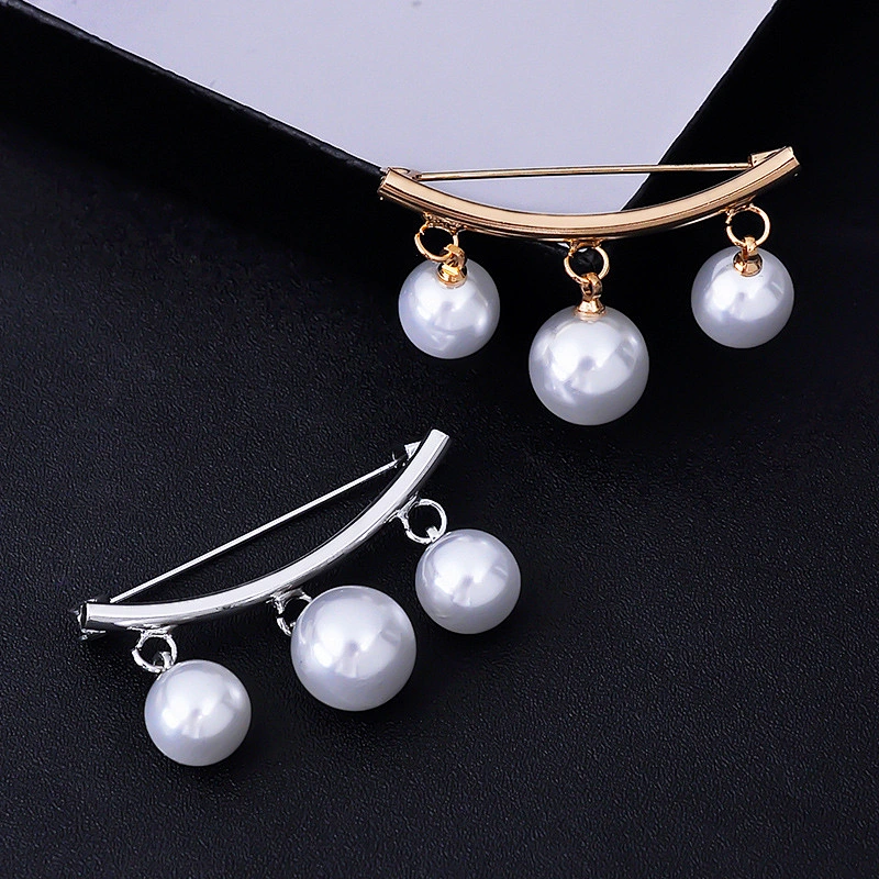 Korean Fashion Simple Pearl Brooch V Type Neck Safety Pin Brooch with Pearl