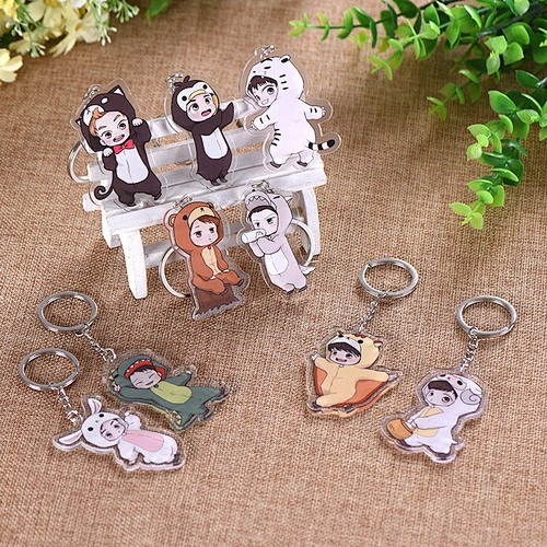 Wholesale Cartoon Cute Doll Clear Acrylic Keychain Pendant Custom