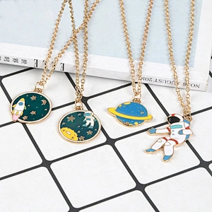 Astronaut necklace aliens pendant KC gold chain