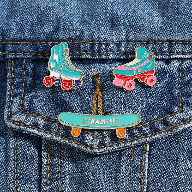 New Creative Design Roller Skates Lapel Brooch Scooter Custom Enamel Pin Sport