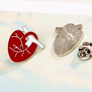 Human Organ Lapel Pin Custom Brooch Cartoon Heart Enamel Lapel Pins Badge