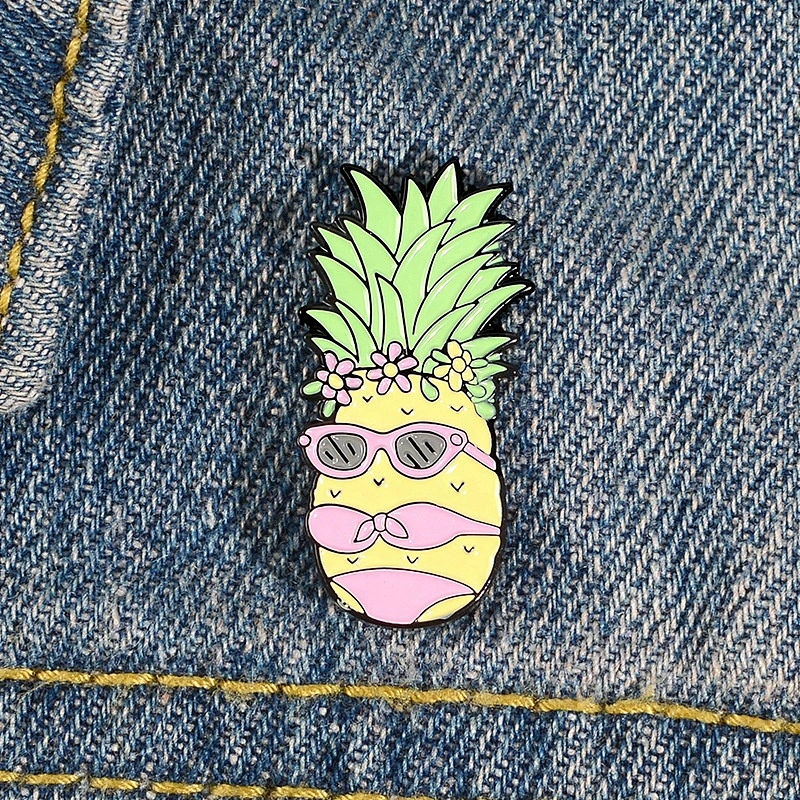 Tropical fruit Thailand pineapple lapel pin badge