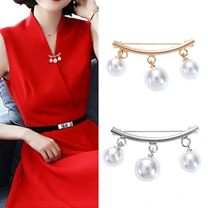 Korean Fashion Simple Pearl Brooch V Type Neck Safety Pin Brooch with Pearl