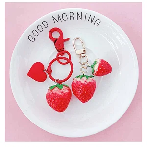 Simulation Fruit Keychain Cartoon 3D Cute Strawberry Bag Pendant Resin Keychain