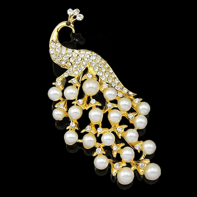 Delicate Gold Plated Brooch Peacock Brooch White Pearl Fashion Brooch for Ladies