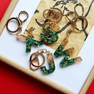Custom letters keychain glitter drip drops resin handbag charms tassel acrylic keyring