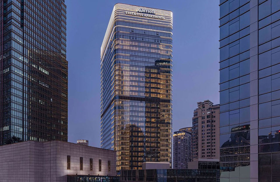 Hotel Facade Lighting Solutions: Featuring Linear Lights