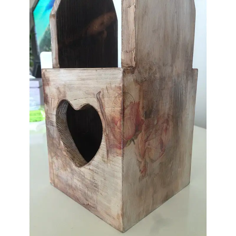 Wooden wine bottle holder, made with heart, 100% natural materials  Wooden Beer Caddy