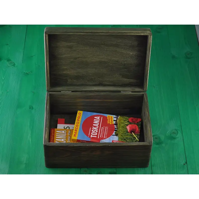 Green Wooden Box. Personalized and engraved box. Christmas gift box, Box for toys, Green Storage Box.
