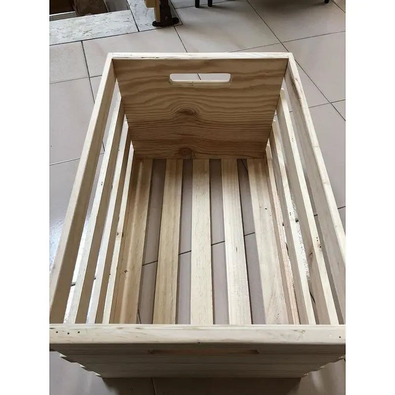 Rustic retro feeling has the slat of handle store content wooden box