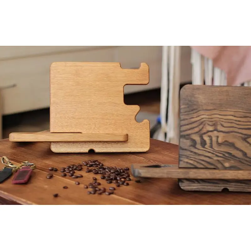 Wood docking station organizer wood phone docking station wireless charge wooden docking station men