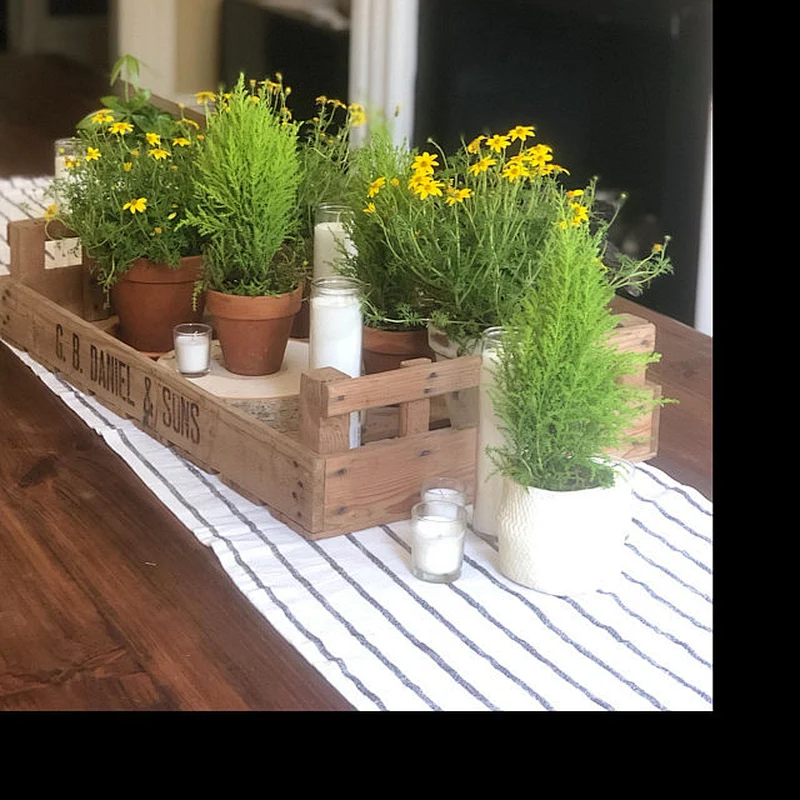 Farmhouse Wooden Tray Vintage Crate with Logo , Rustic Retro Wooden Storage, Farmhouse Style Wedding Decor