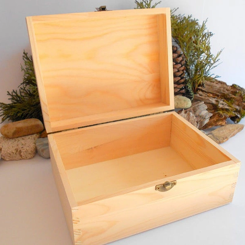 Wooden cases, large rectangular boxes, unfinished wooden cases.Pine wooden case.Craft box
