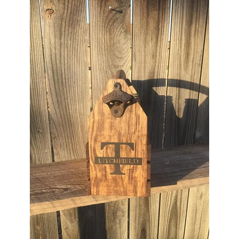 Personalized wooden wine box