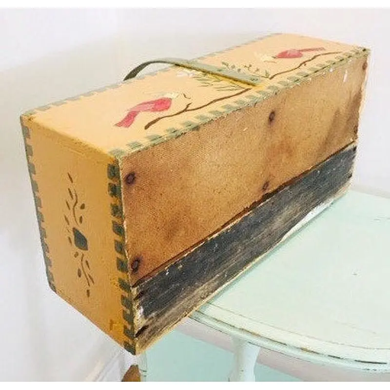 Farmhouse wooden basket Crates, Hand painted wooden Crates, Vtg wooden basket  Crates