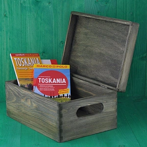 Green Wooden Box. Personalized and engraved box. Christmas gift box, Box for toys, Green Storage Box.