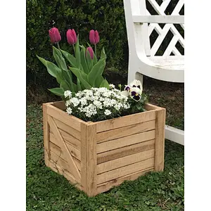 2019 Rustic Wood Planter Box Christmas