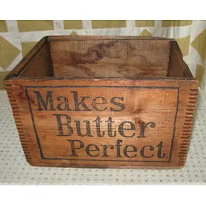 Personalized Vegetable Crate Advertising Crate  Garden Crate Wooden Box For CD Custom Wooden Box Wooden Storage Box Organizer