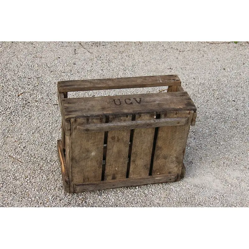 Wooden box- Wine Bottle tote- Bar Decor-Beer holder, Wooden Beer Tote, Pint Glass Display- industrial storage organizer decor