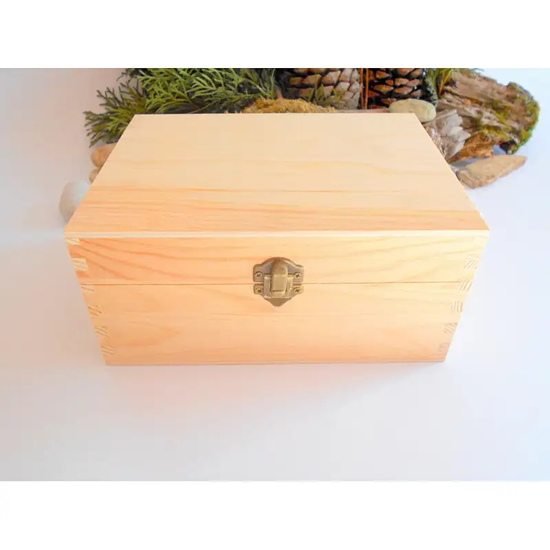 Wooden cases, large rectangular boxes, unfinished wooden cases.Pine wooden case.Craft box