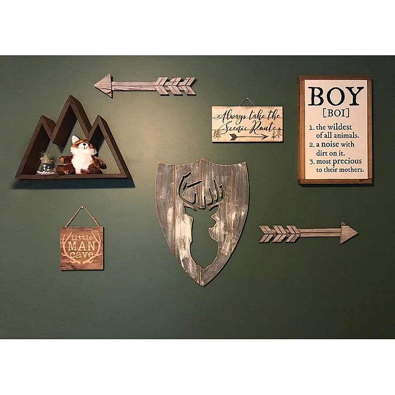 Mkono Wall Shelf Wood Floating Mountain Shelf Crystal Display Shelf Rustic Triangle Wall Art Geometric Decor for Nursery