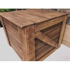 Rustic Wood Box 2020