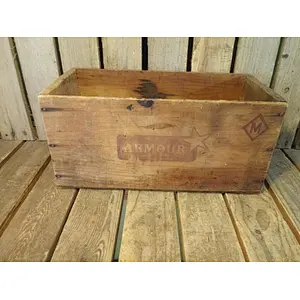 Antique reserve household armored box