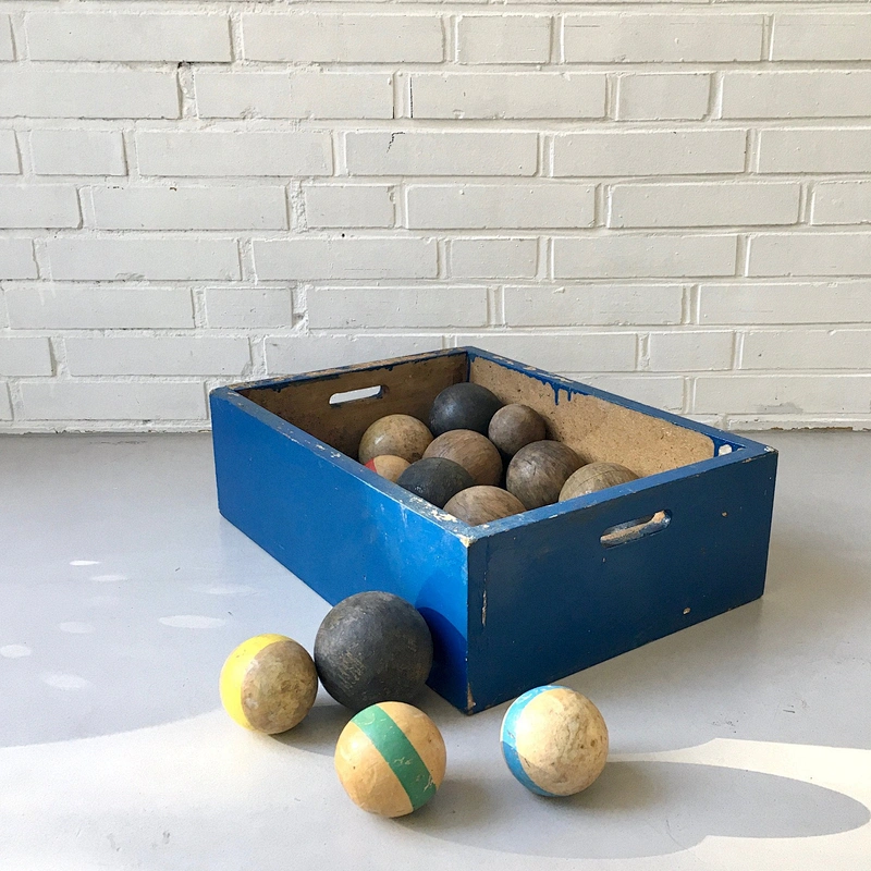 Box Wood- old wooden box, blue, deco shabby, industry look