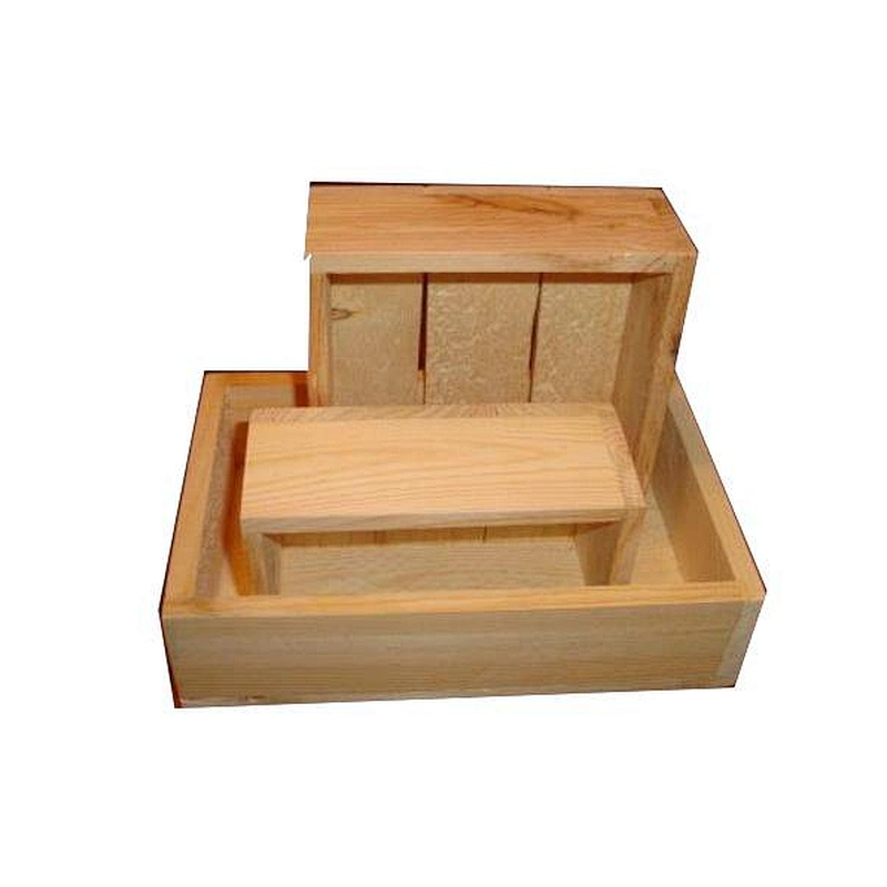 Wooden crate family dector 2020