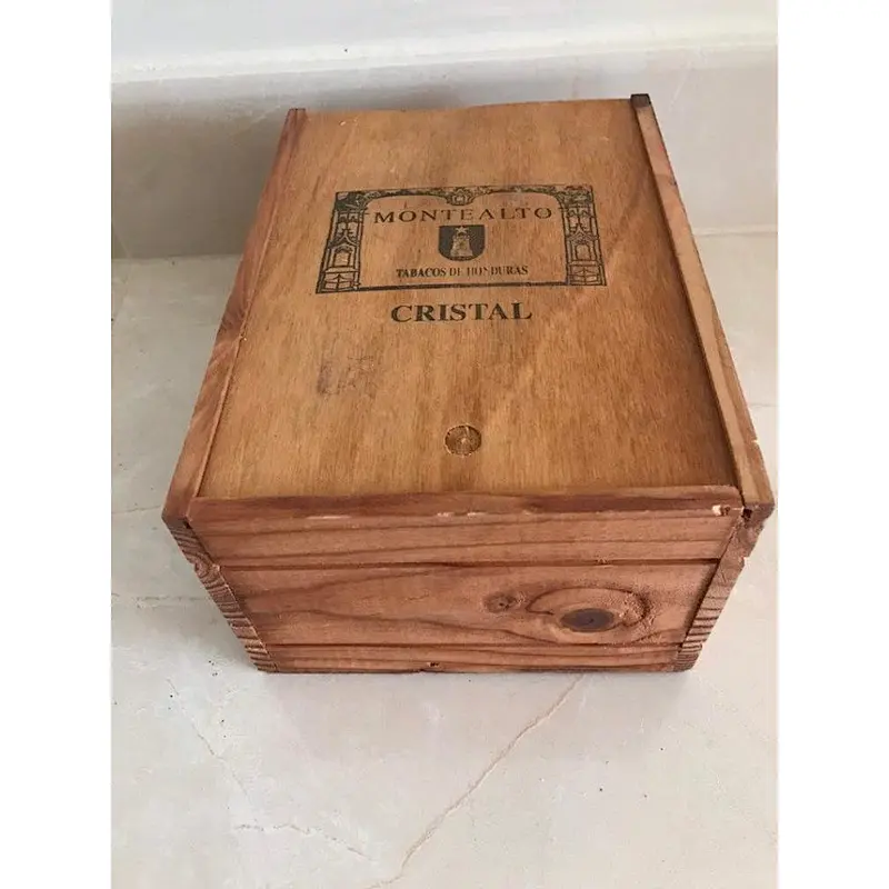 Monte Alto 20 Cristal Empty Wooden Cigar Box
