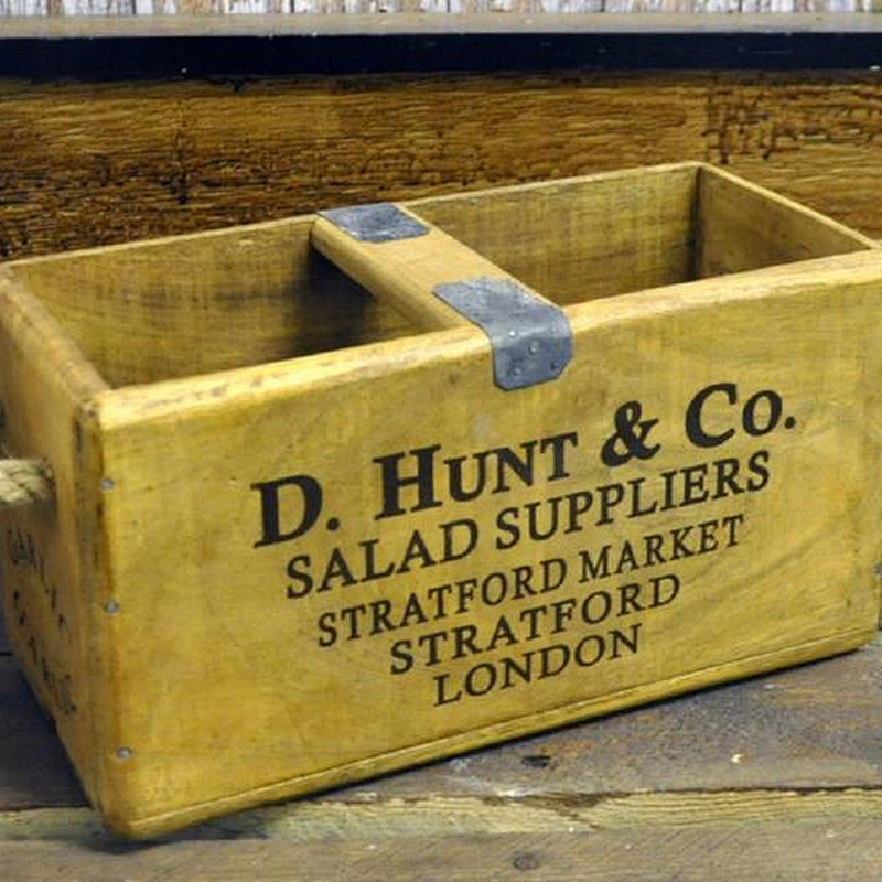 Christmas Whisky/Wine Wooden  Storage Box wooden tissue box holders  pine wood gift boxwith handle Crate Box