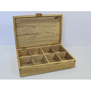 Retro feeling rustic style wooden boutique jewelry box