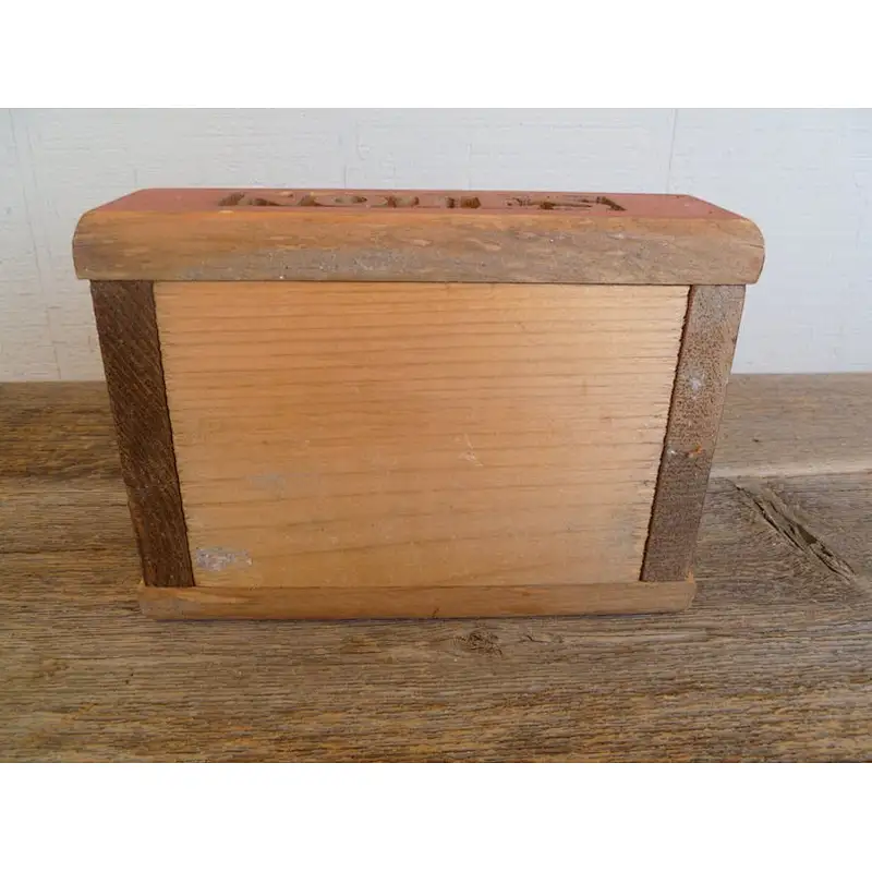 Rustic wholesale antique big cheaper delicate practical Cutlery case tool storage   wooden Bottle Carrier basket