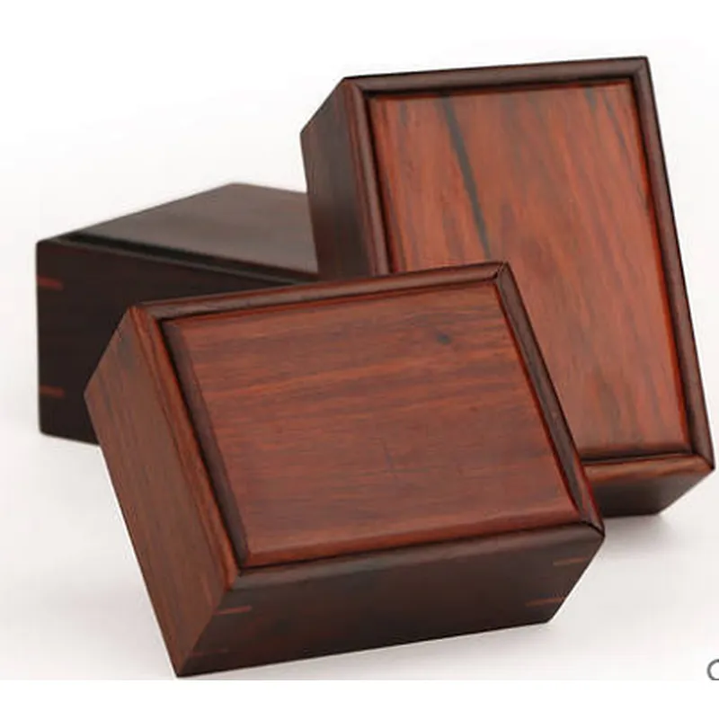 Wooden  box 2019