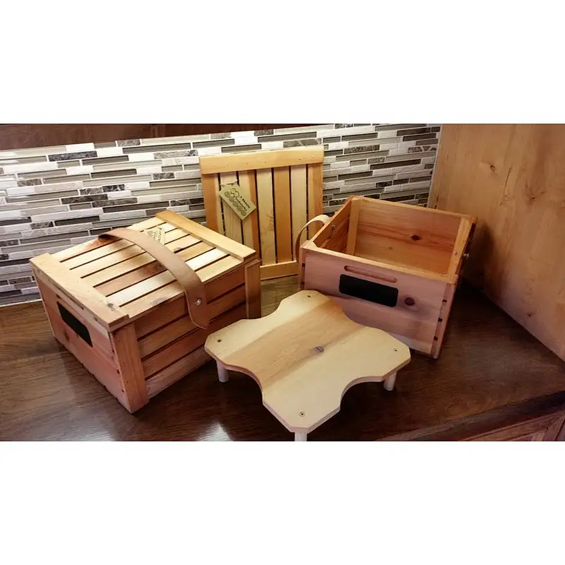 Personalized wooden pie crate box, wooden pizza box with leather carrier