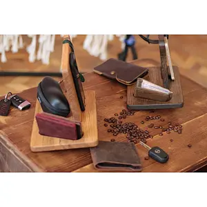 Wood docking station organizer wood phone docking station wireless charge wooden docking station men